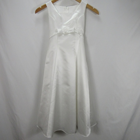 Other - White Flower Girl Dress Flower Sash Girl's sz 8